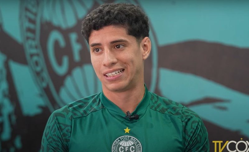 Estratégias em Jogo: As Possíveis Utilizações de Yago pelo Coritiba na Série B sob Guto Ferreira