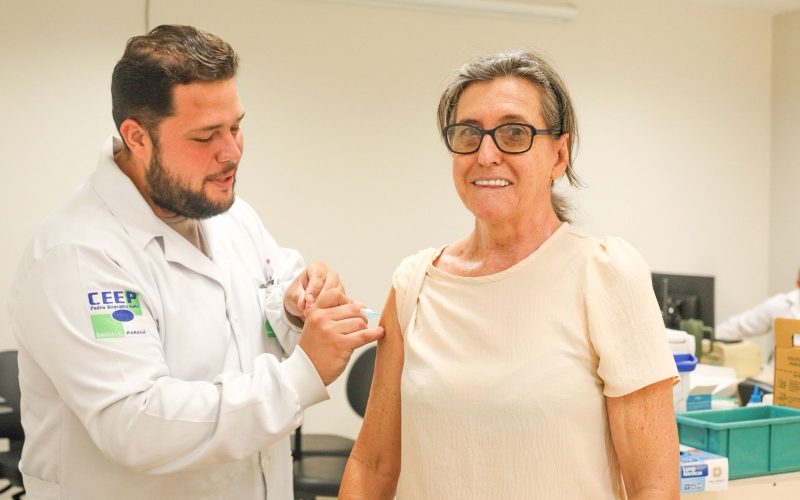 Dia da Proteção: População adere em peso à campanha contra a gripe, mas algumas unidades sofrem com falta de vacinas