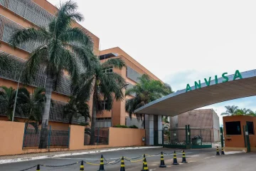 Medicamentos contaminados com vidro e partículas são banidos pela Anvisa