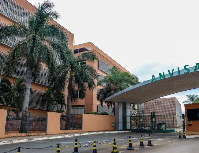 Medicamentos contaminados com vidro e partículas são banidos pela Anvisa