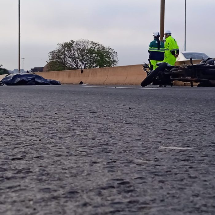 Colisão entre caminhão e motocicleta resulta em fatalidade na PRC-467