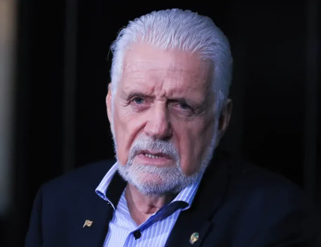 Audiência da PF com Jaques Wagner é postergada por solicitação da defesa